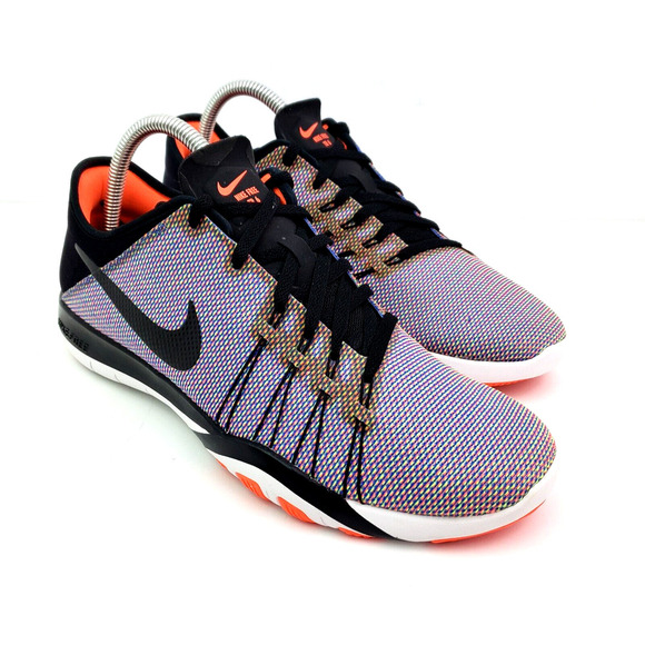 Nike Free TR 6 Womens Size 9 Black Total Crimson Running Sneaker Shoes 833424-00 - Picture 1 of 13